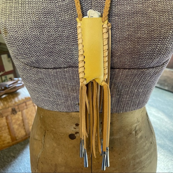 HANDMADE Deerskin Tan Leather Firekeeper Lighter Holder Necklace - Picture 5 of 7